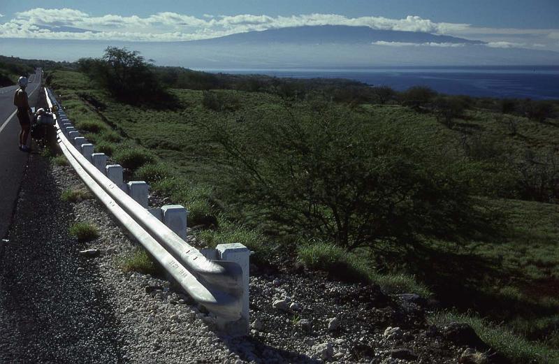 RWT 0008 T09-23 Hawaii Kona Hwy.jpg